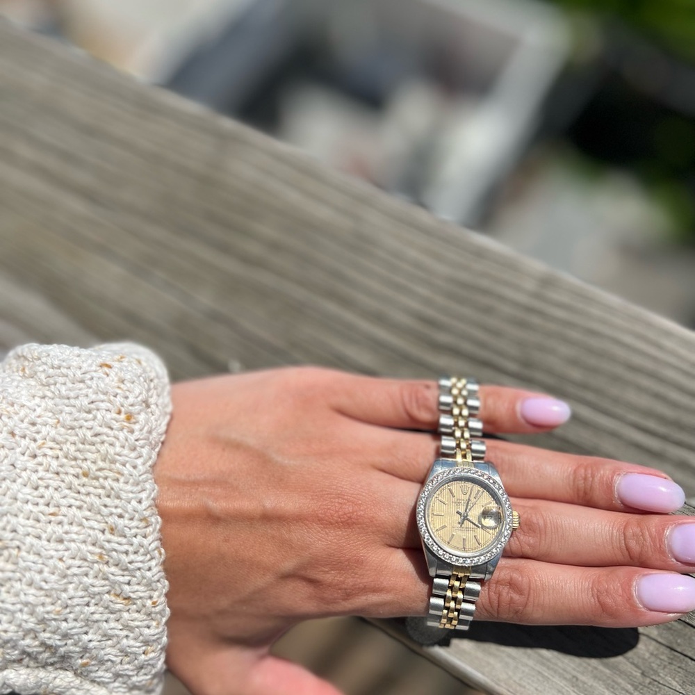 Rolex Lady Datejust Two-Tone 26mm Champagne Dial w/ Diamond Bezel – Box Included - Picture 4 of 7